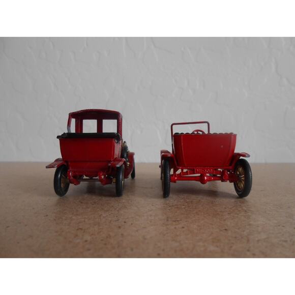 Models of Yesteryear By Lesney 1911 Ford Model T & 1912 Packard Landaulet - Picture 5 of 16